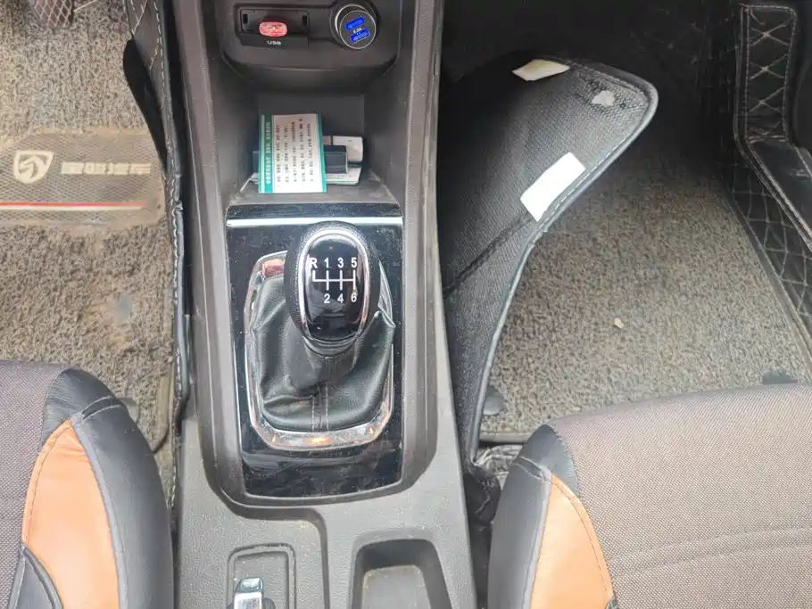 Baojun 310W 2021 2017 1.5L Manual Comfort China VI