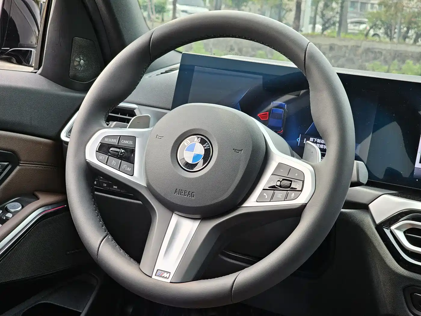 BMW 3 Series 2023 325i M Sport Black Night Package фото 14