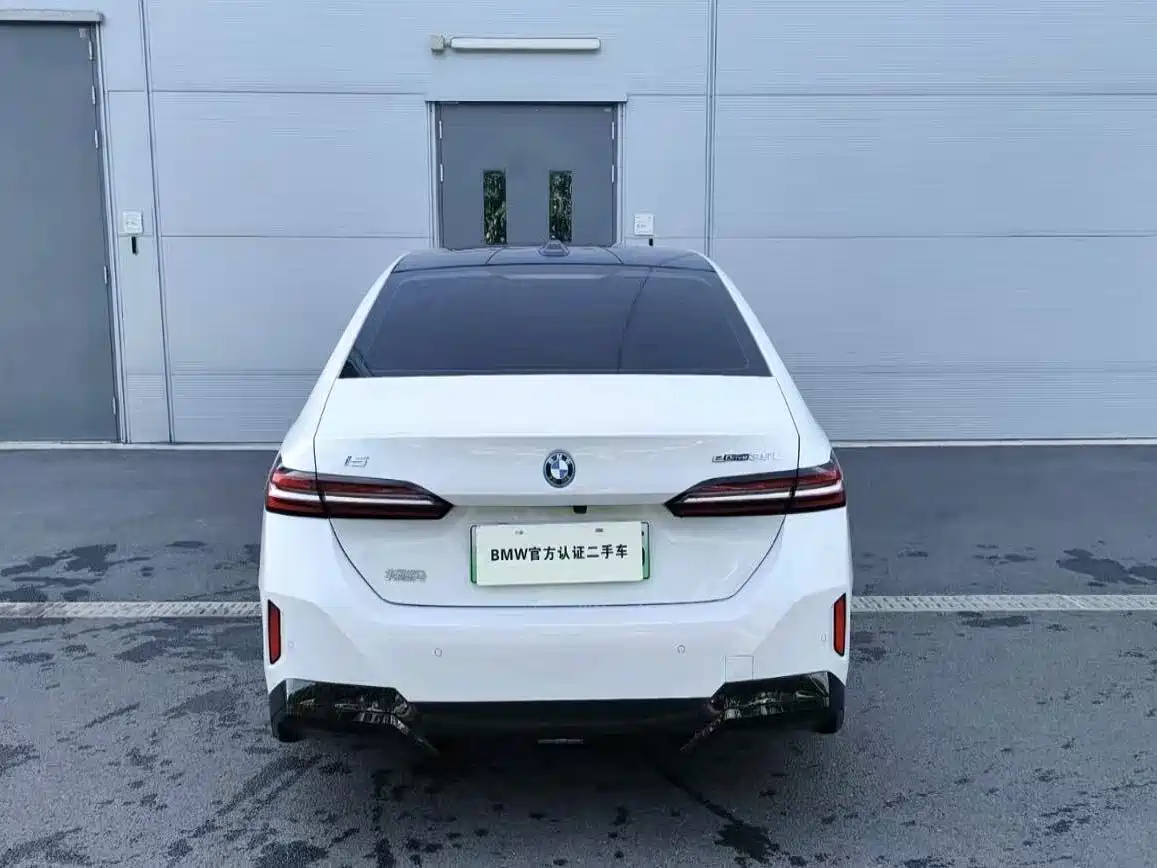 BMW i5 2026 2025 eDrive 35L M Sport Package