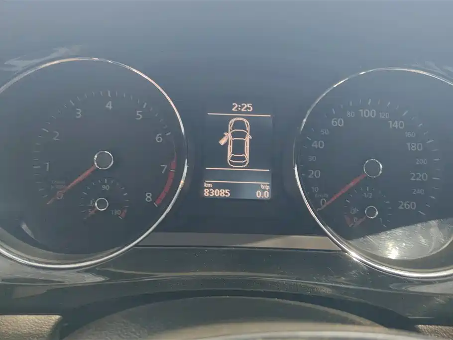 Volkswagen Sagitar 2017 230TSI Automatic Luxury фото 14