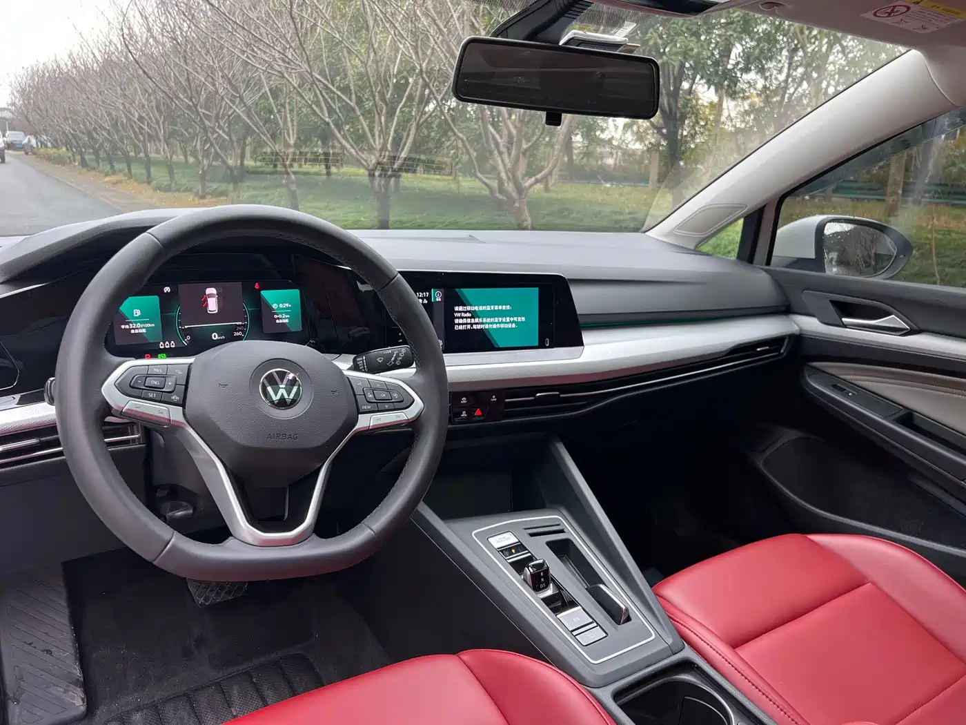 Volkswagen Golf 2023 Facelift 280TSI DSG Pro фото 14