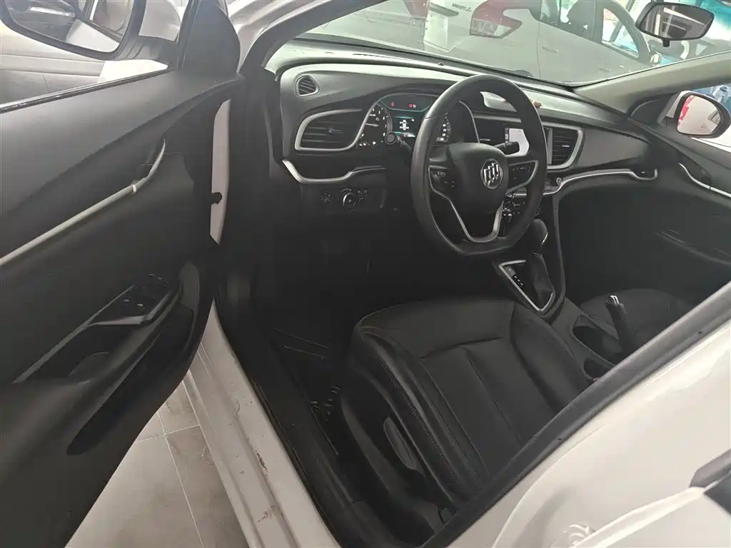 Buick Excelle 2021 Facelift 1.3T Auto Mild Hybrid Elite фото 16