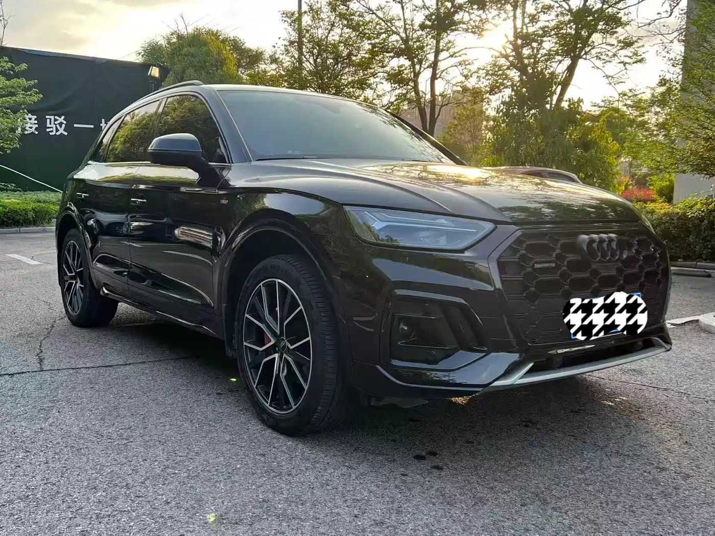 Audi Q5L 2024 Model 45 TFSI Luxury Dynamic фото 3
