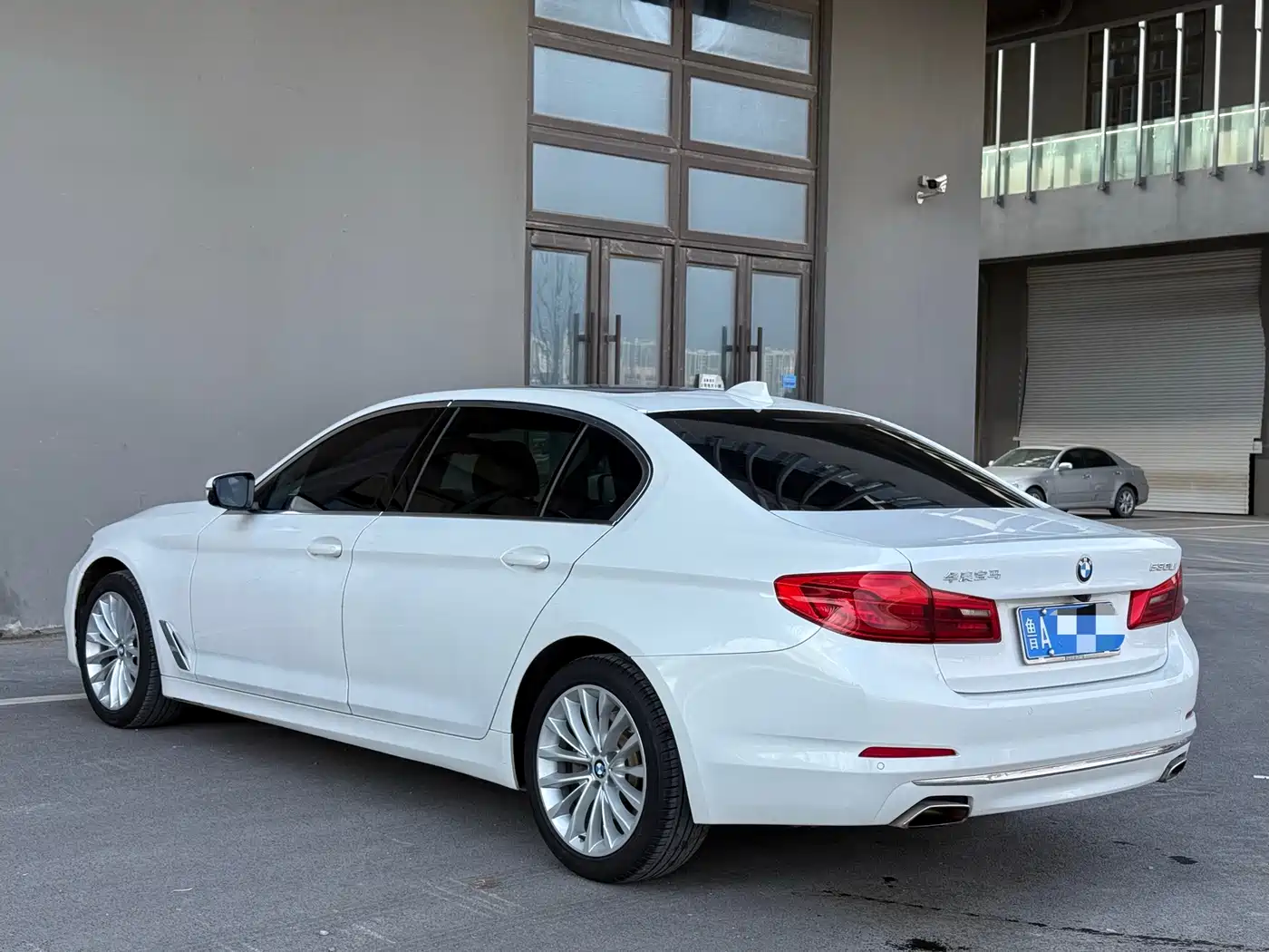 BMW 5 Series 2019 530Li Leading Luxury Package фото 7