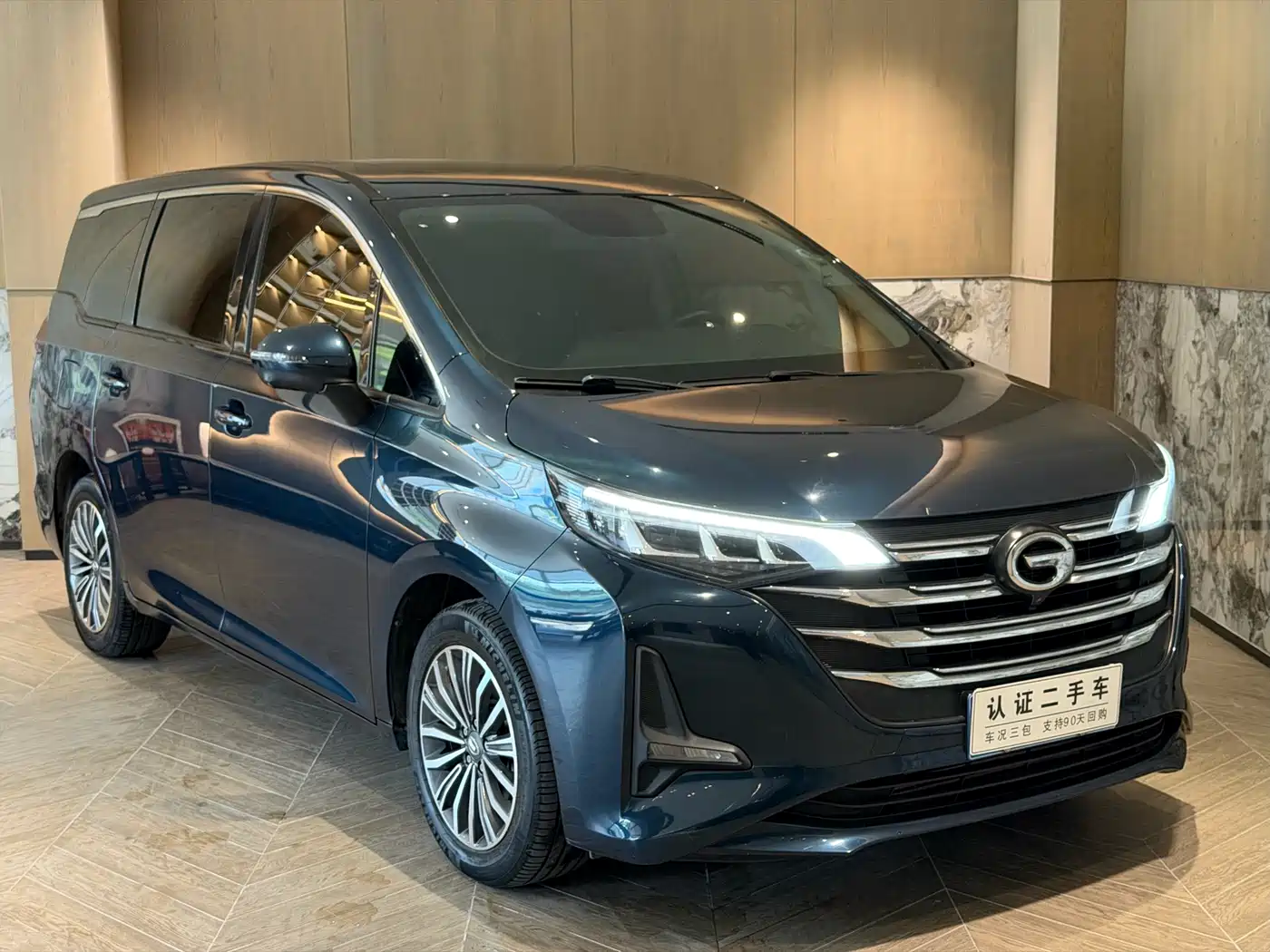 GAC Trumpchi Trumpchi M6 2021 270T DCT Luxury Edition (7-seater) фото 3
