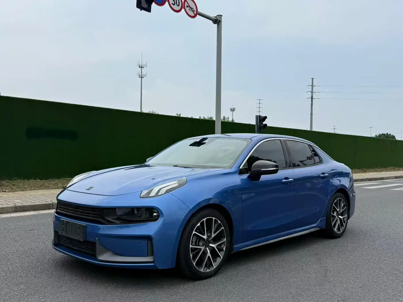 Lynk & Co 03 2018 1.5TD DCT Power Pro Version China V