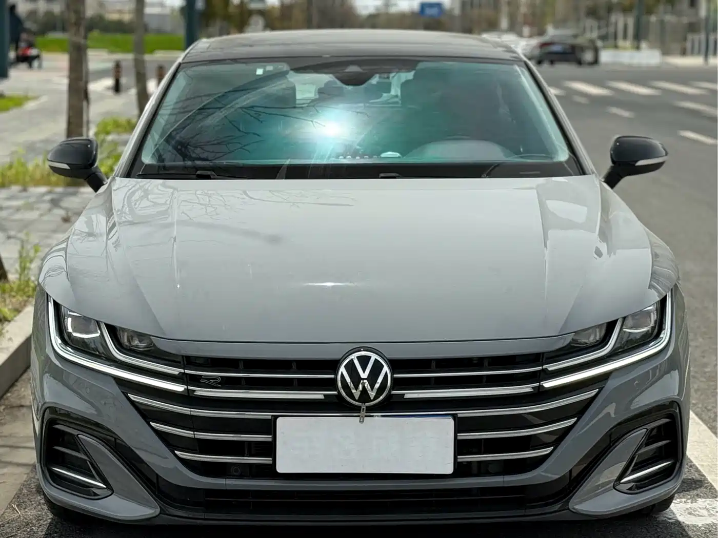 Volkswagen FAW-Volkswagen CC 2023 380TSI Eye-catching Edition фото 3
