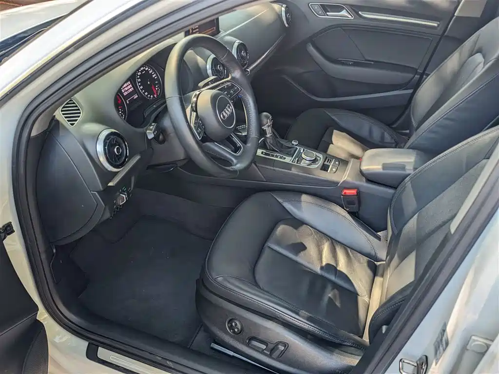 Audi A3 2019 Sportback 35 TFSI Style China VI фото 17