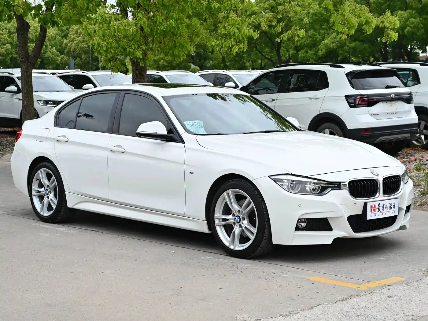 BMW 3 Series 2017 320i M Sport фото 8
