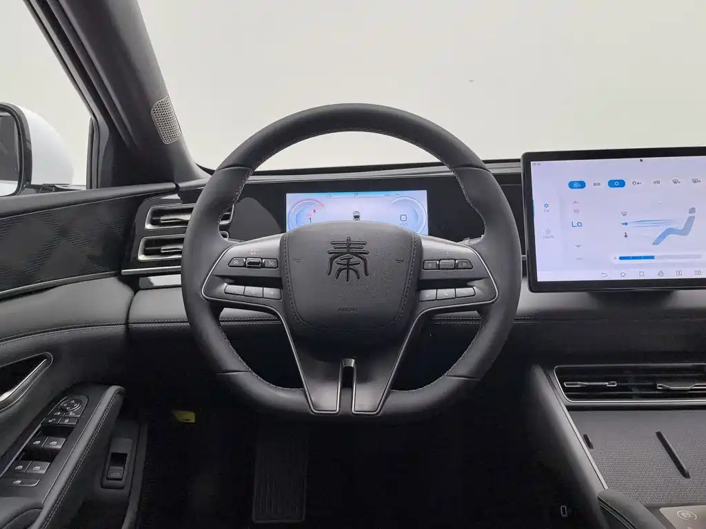 BYD Qin L 2025 2024 DM-i 80KM Superior