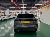 Фото 8 - Lynk & Co 06