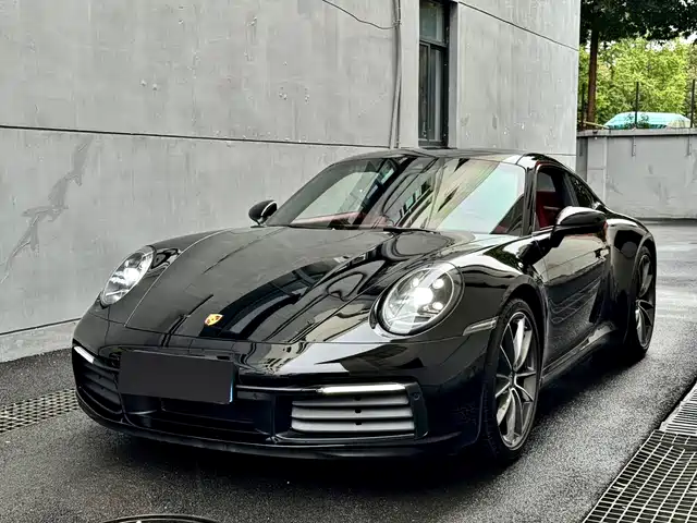 Porsche 911 2023 Carrera 3.0T