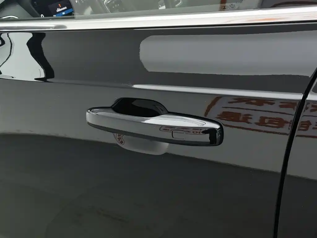 VOLVO XC90 PLUG IN HYBRID