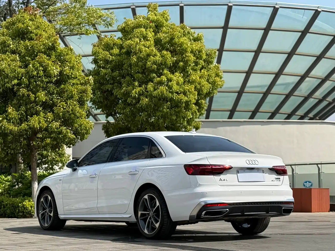 Audi A4L 2020 40 TFSI Fashion Dynamic Edition фото 9