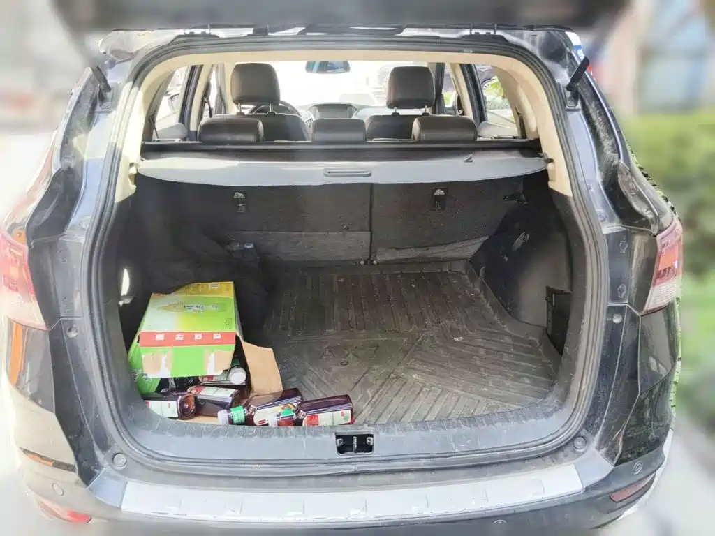 Dongfeng Aeolus Dongfeng Fengshen AX7 2015 2015 2.0L Manual Zhiyi Edition