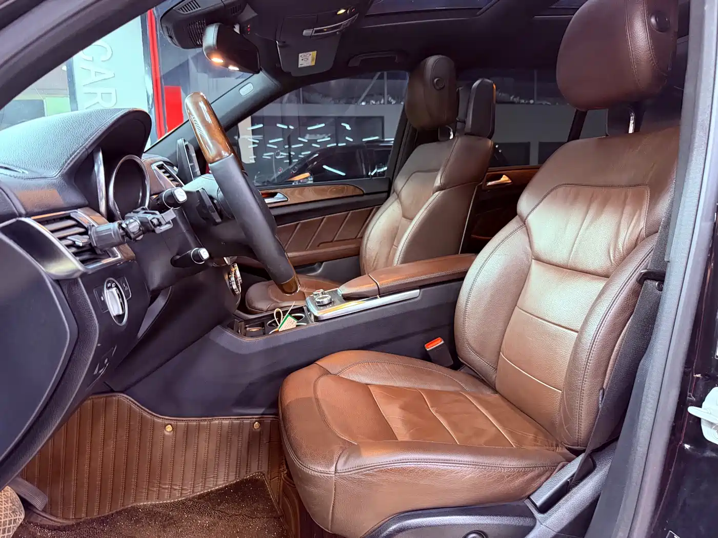 Mercedes-Benz GL-Class 2015 GL 400 4MATIC Luxury фото 11