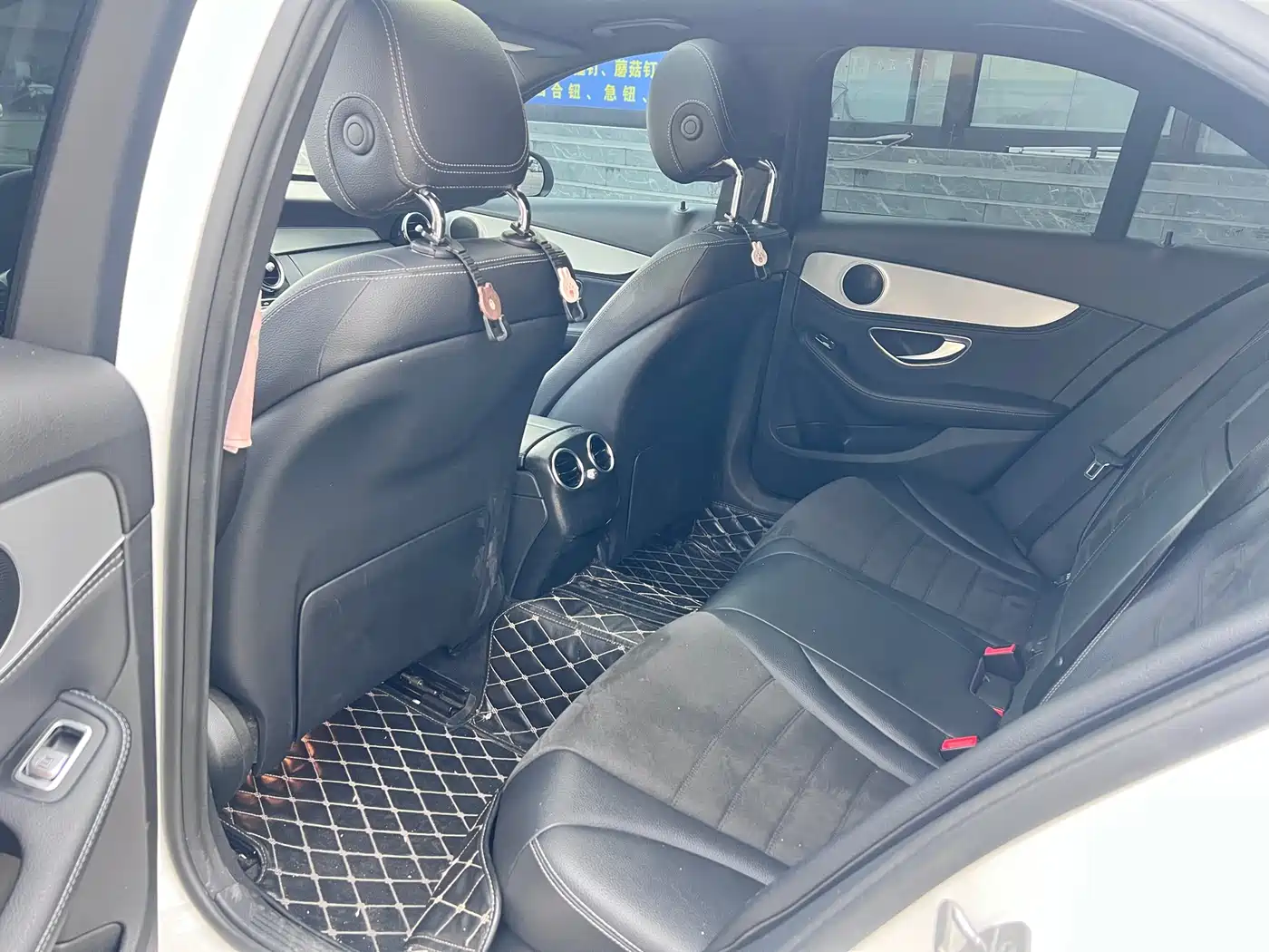 Mercedes-Benz C-Class 2017 C 200 Sport фото 8