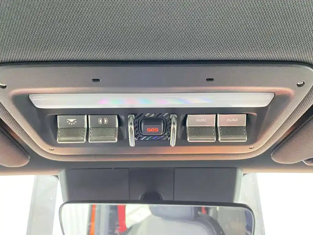 iCAR V23 2025 2025 AWD S Version