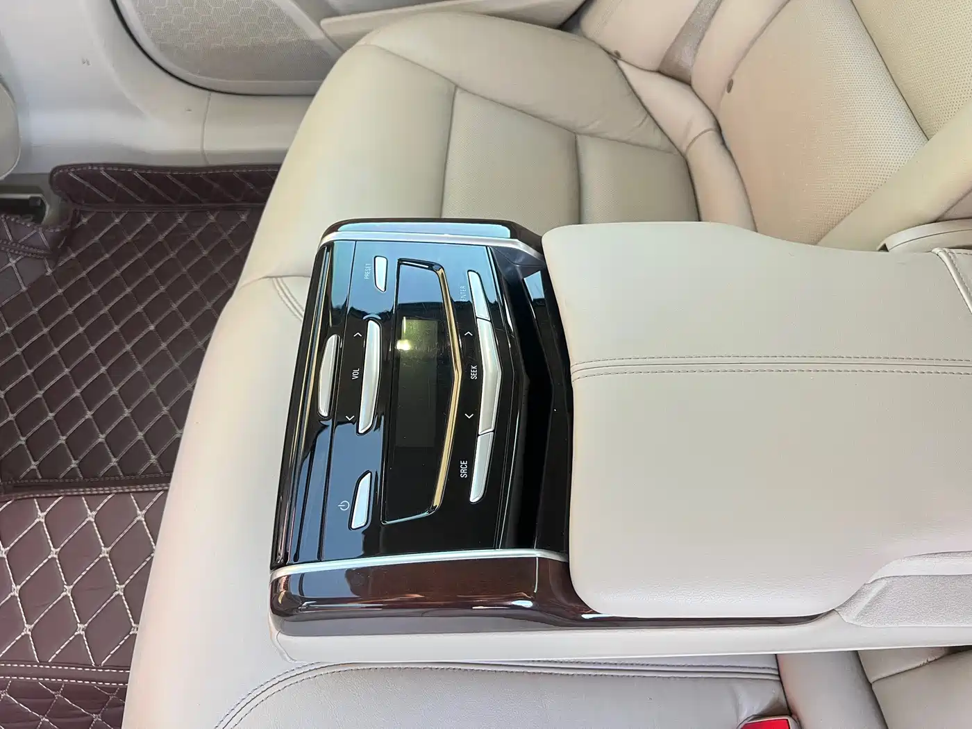 Фото 15 - Cadillac XTS