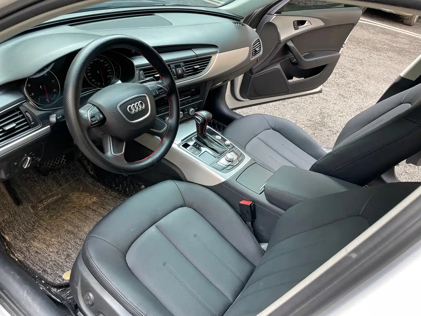 Audi A6L 2014 TFSI Comfort фото 10