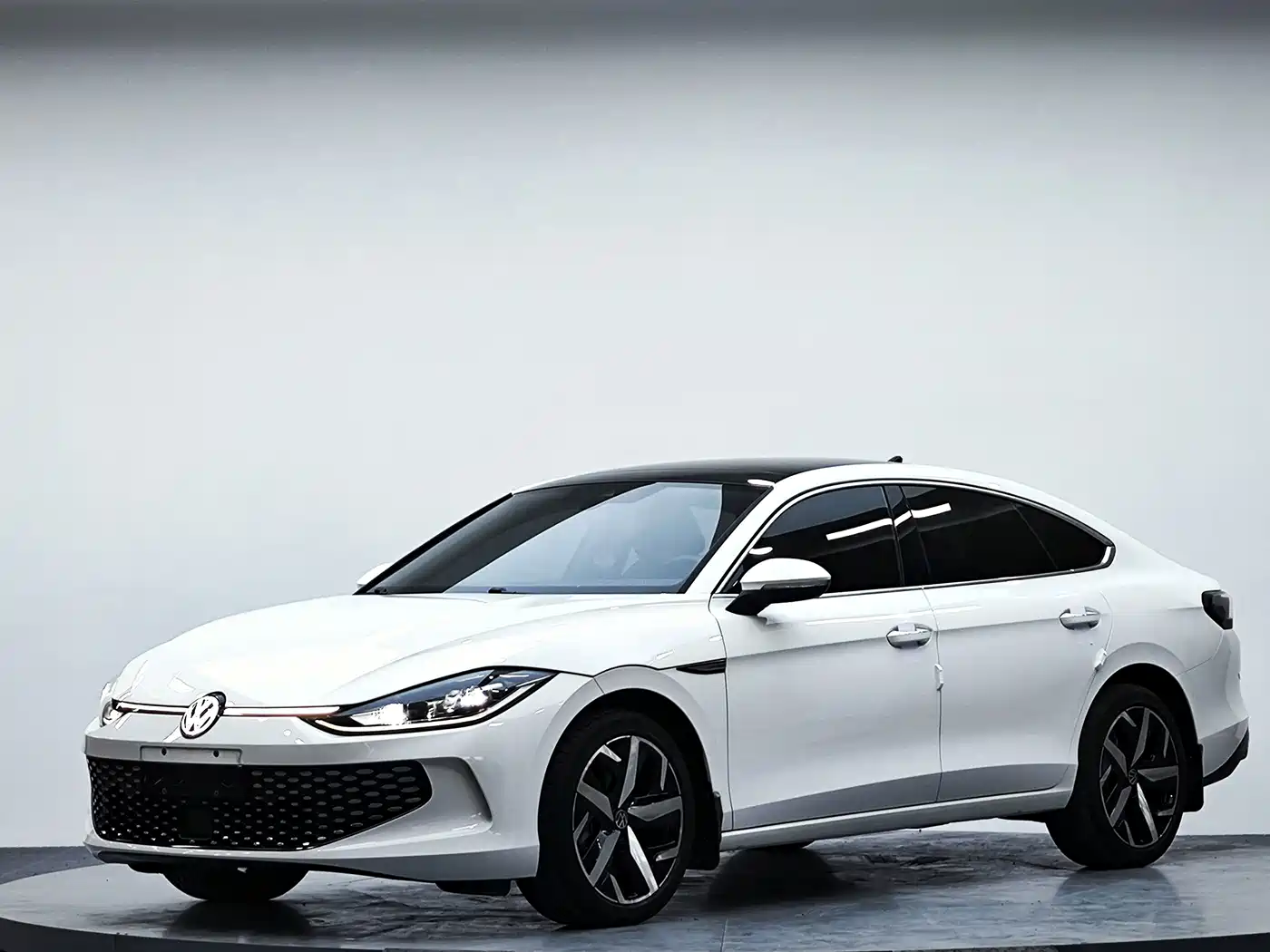 Volkswagen Lamando, миниатюра 2