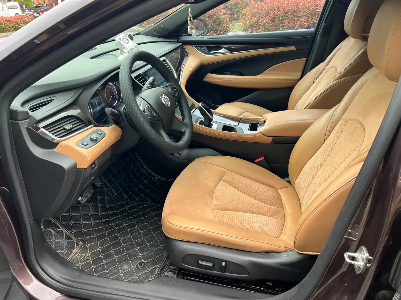 Buick LaCrosse 2016 20T Elite Type фото 9