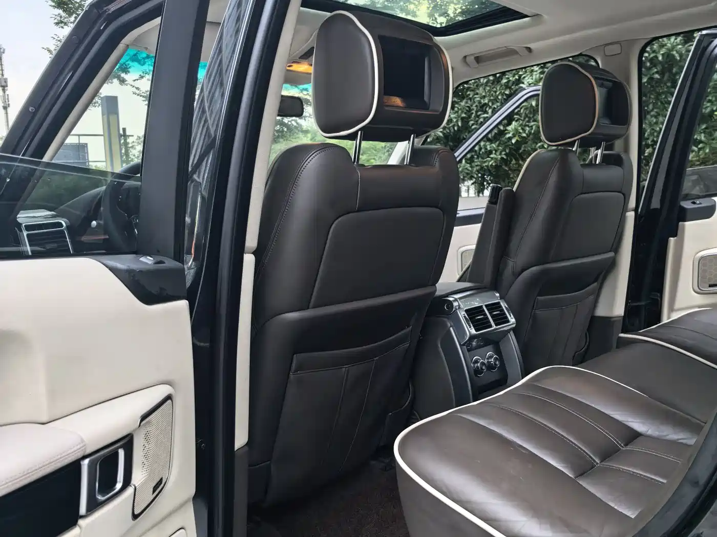 Land Rover Range Rover 2010 2010 5.0 NA V8 HSE