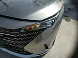 Фото 24 - Roewe RX5