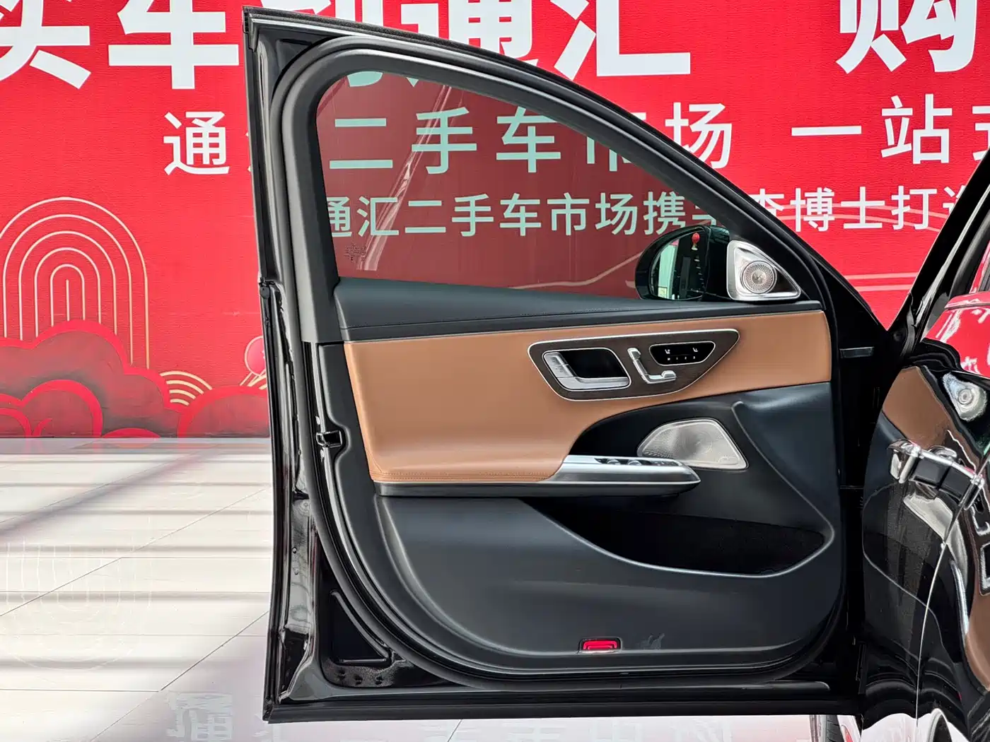 Mercedes-Benz E-Class 2025 E 300 L Fashion фото 19