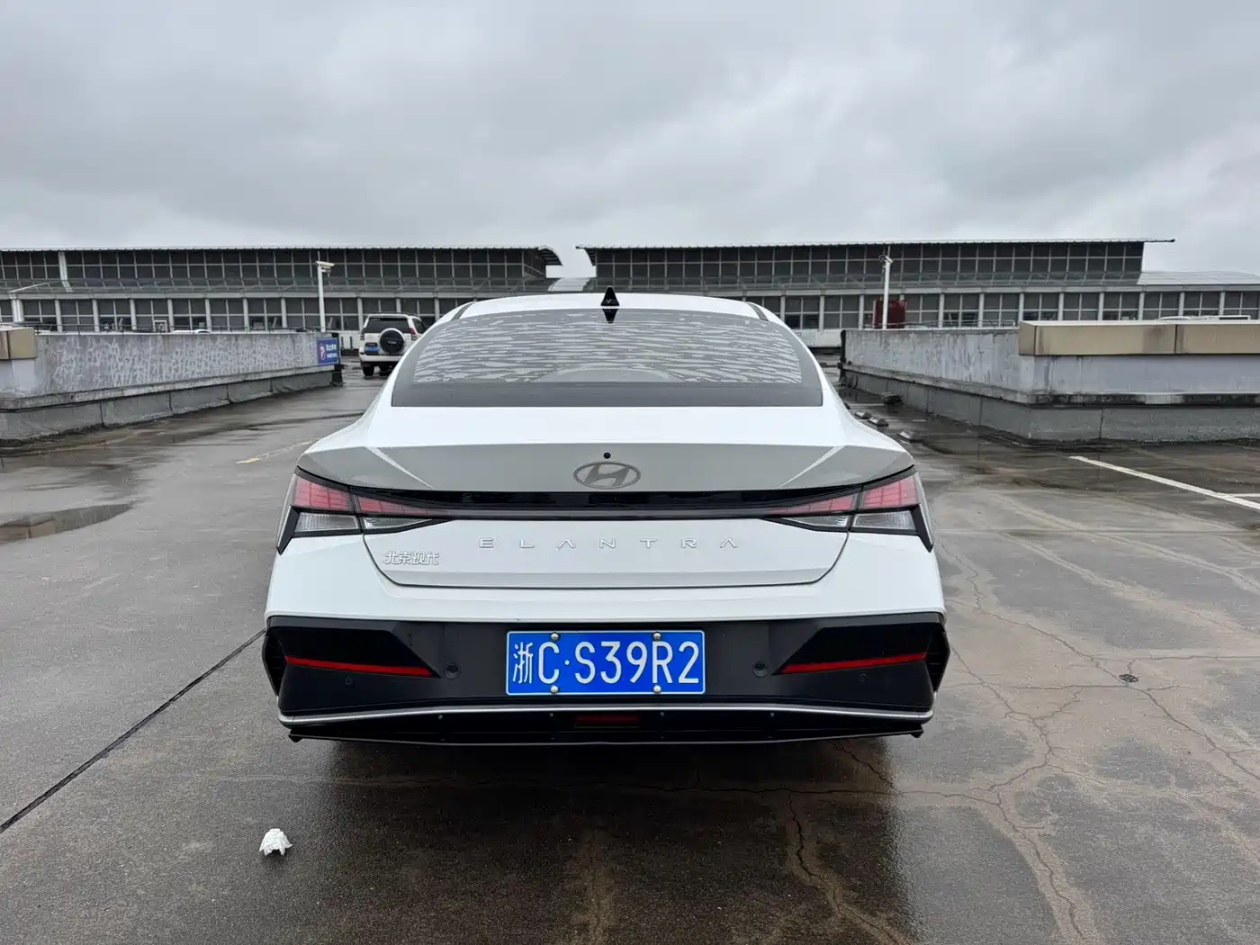 Hyundai Elantra 2023 1.5L CVT GLX Elite Edition фото 18