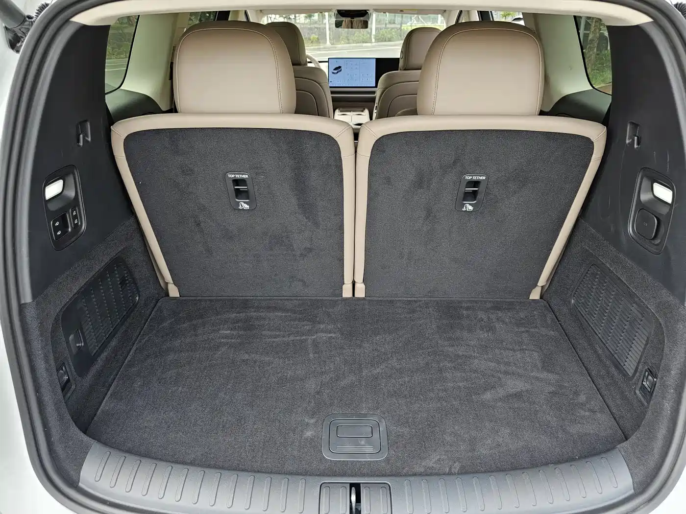 Li Auto Li i8 2025 Standard Edition фото 18