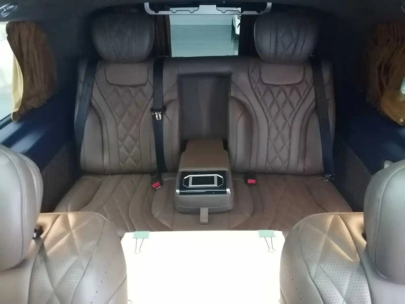 Mercedes-Benz V-Class 2020 Model V 260 L Long Wheelbase Luxury фото 11
