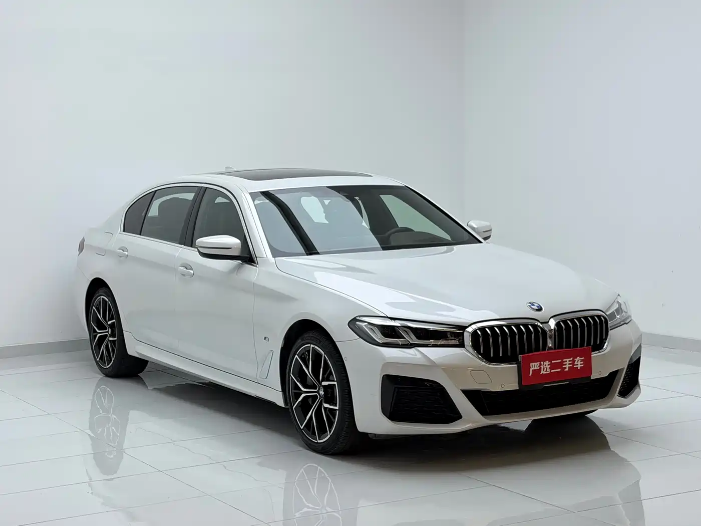 BMW 5 Series 2023 530Li Premium M Sport Package фото 3