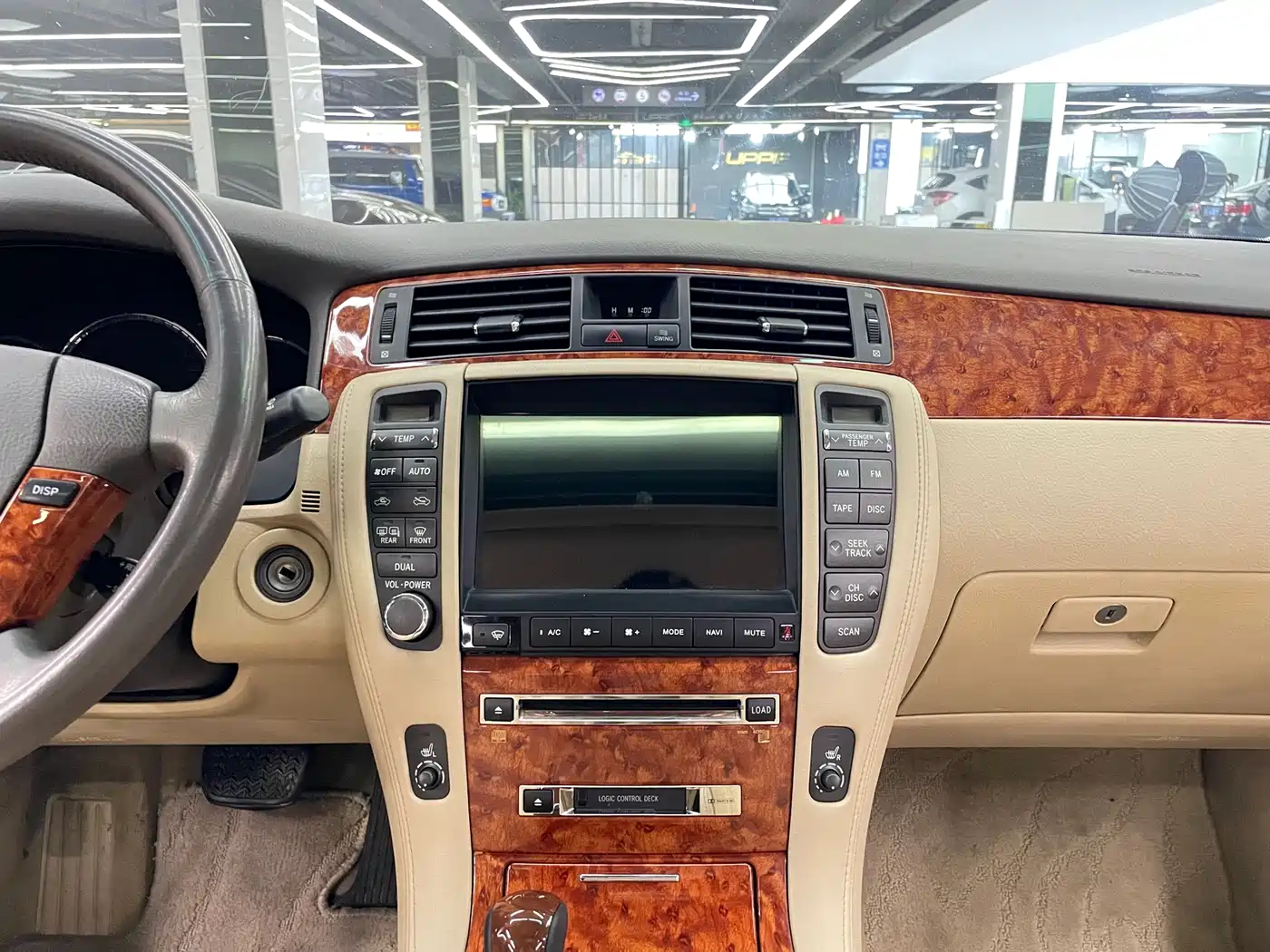 Toyota Crown 2007 2.5L Royal Special Edition фото 14