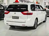 صورة 4 - Toyota Sienna