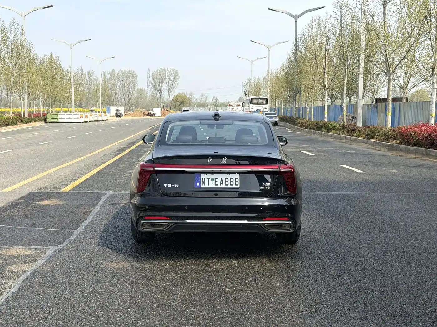 Hongqi H5 2023 1.5T DCT Smart Connect Flag Rhythm фото 8