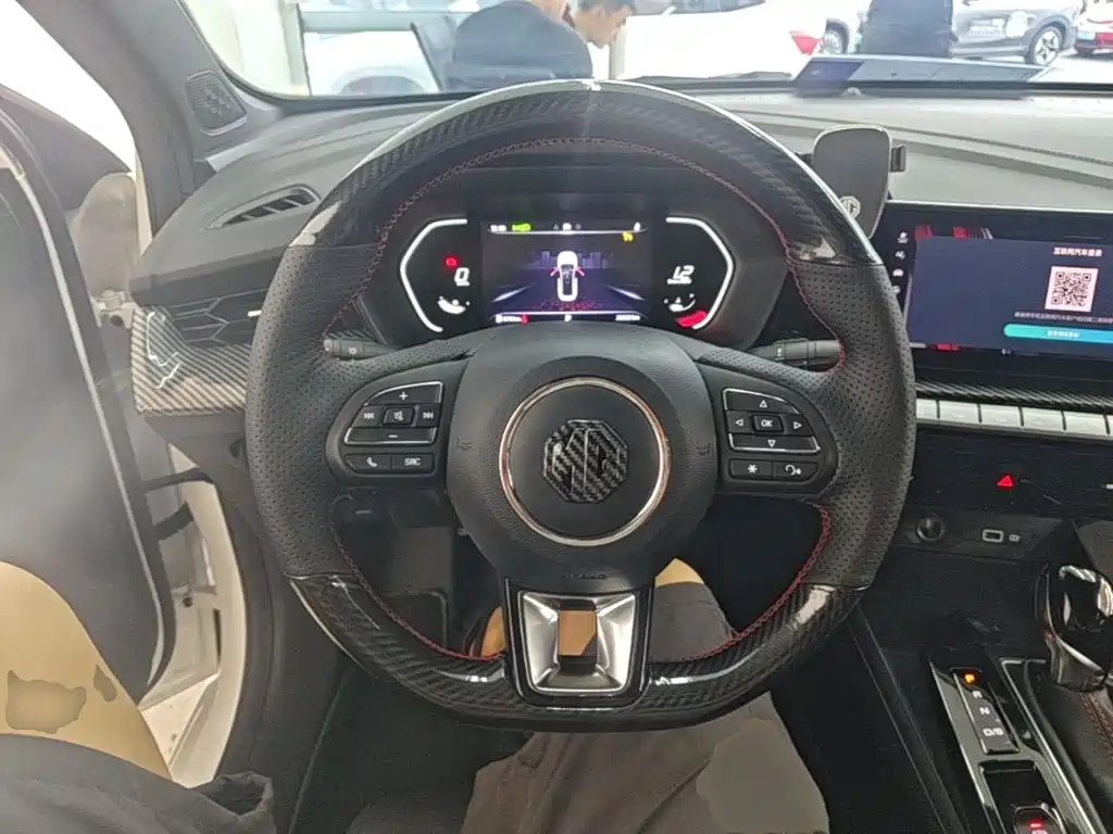MG MG5 2024 2023 180DVVT CVT Luxury Edition