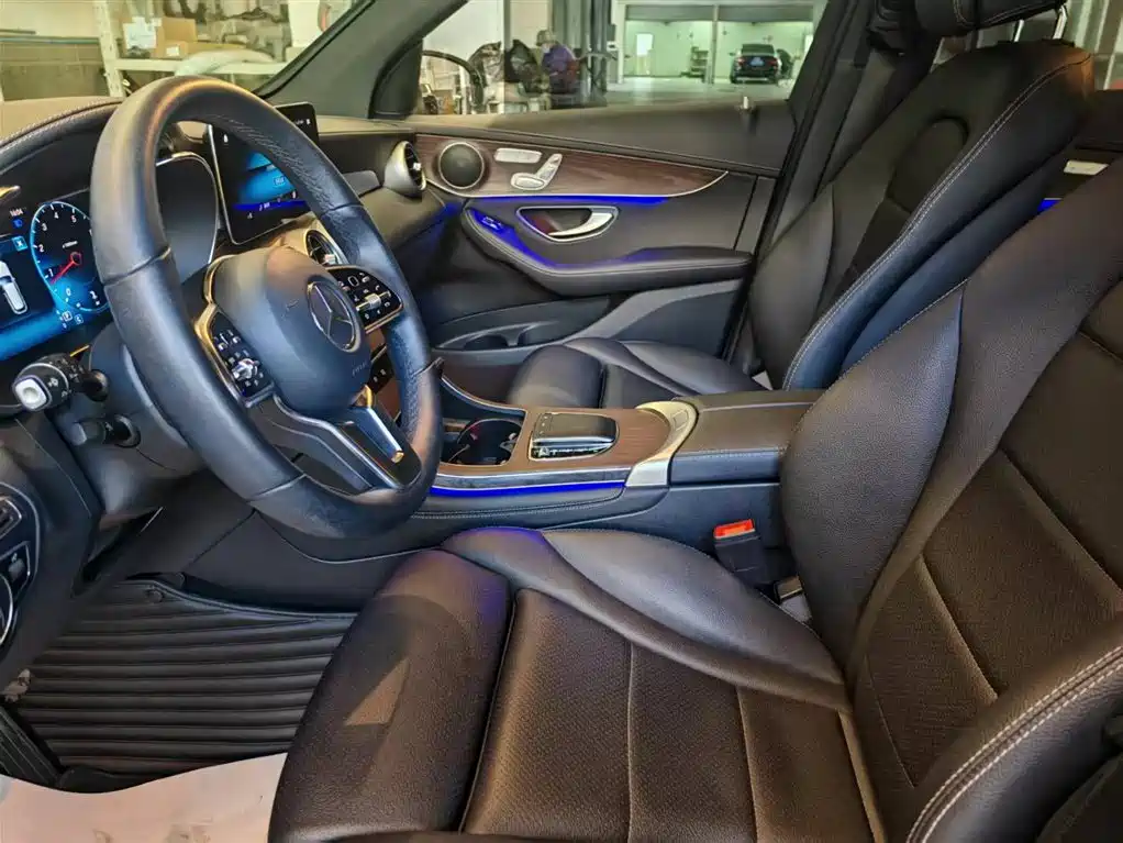 Mercedes-Benz GLC 2021 GLC 260 L 4MATIC Luxury фото 16