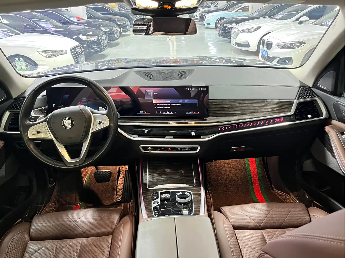 BMW X7 2023 xDrive40i Leading Luxury Package фото 9