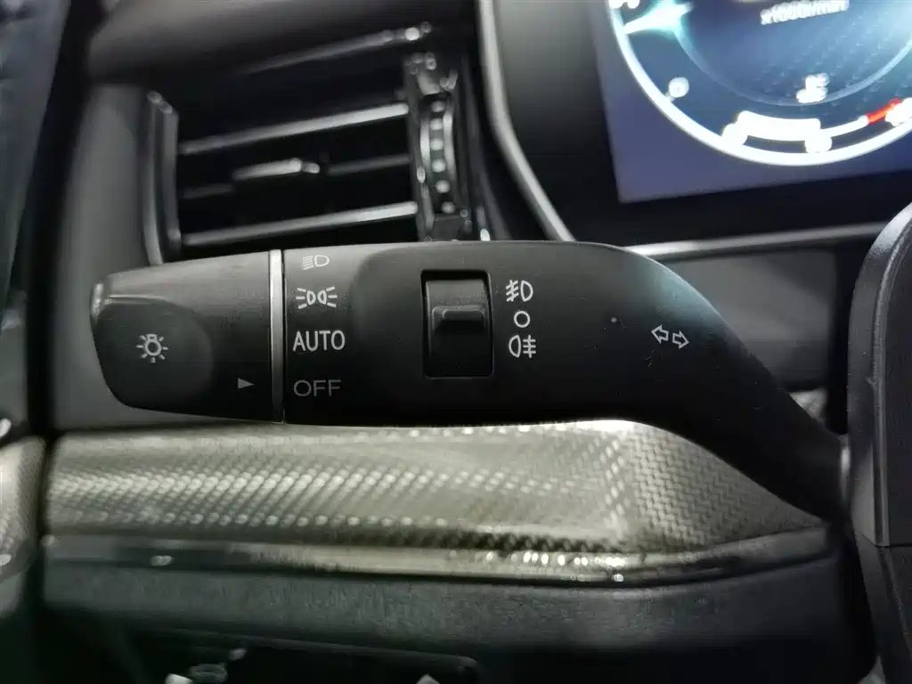 Hongqi HS5 2019 2.0T Smart Connect Enjoy 4WD Edition фото 21