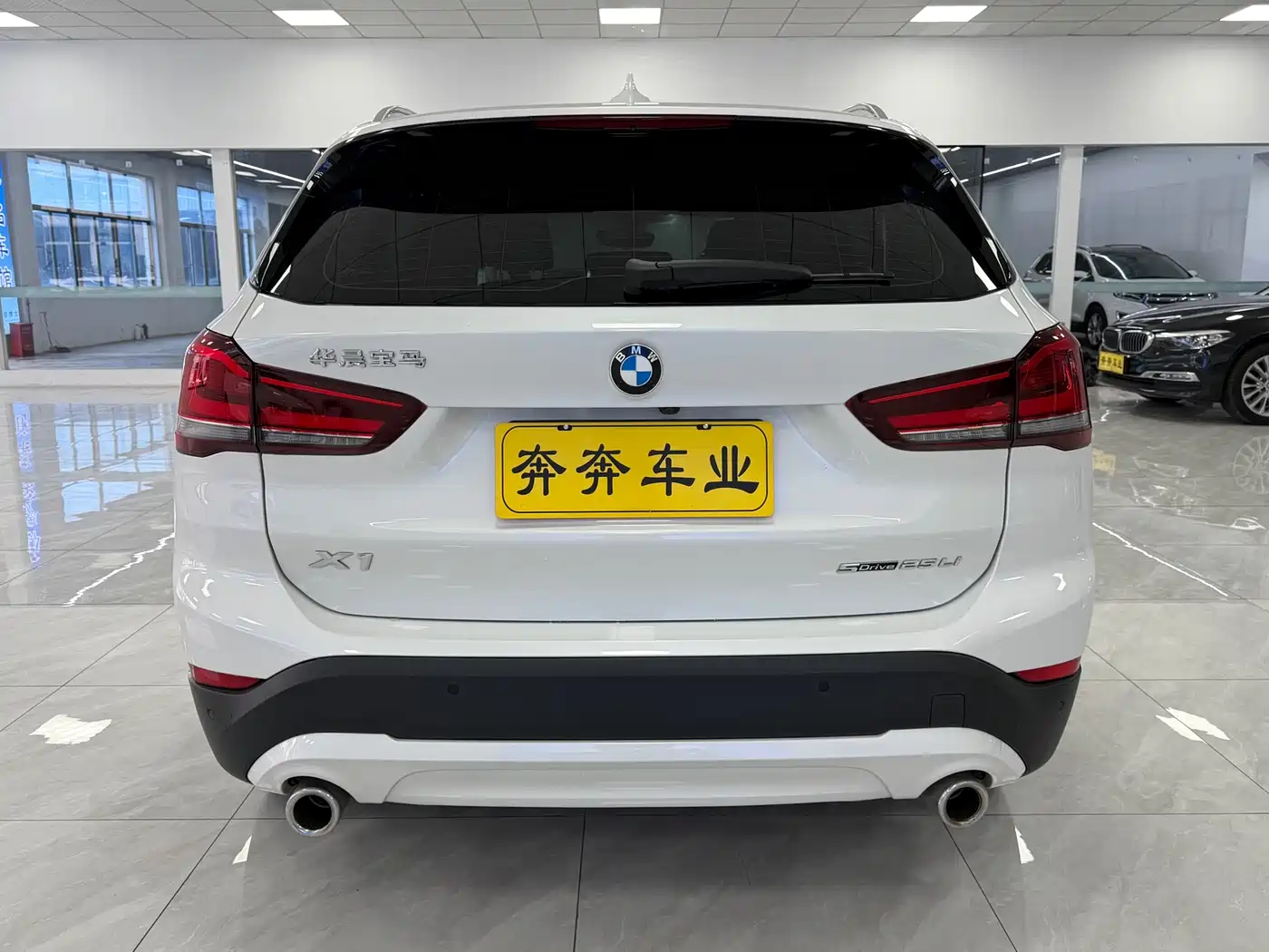 BMW X1 2020 sDrive25Li Leading Model фото 6
