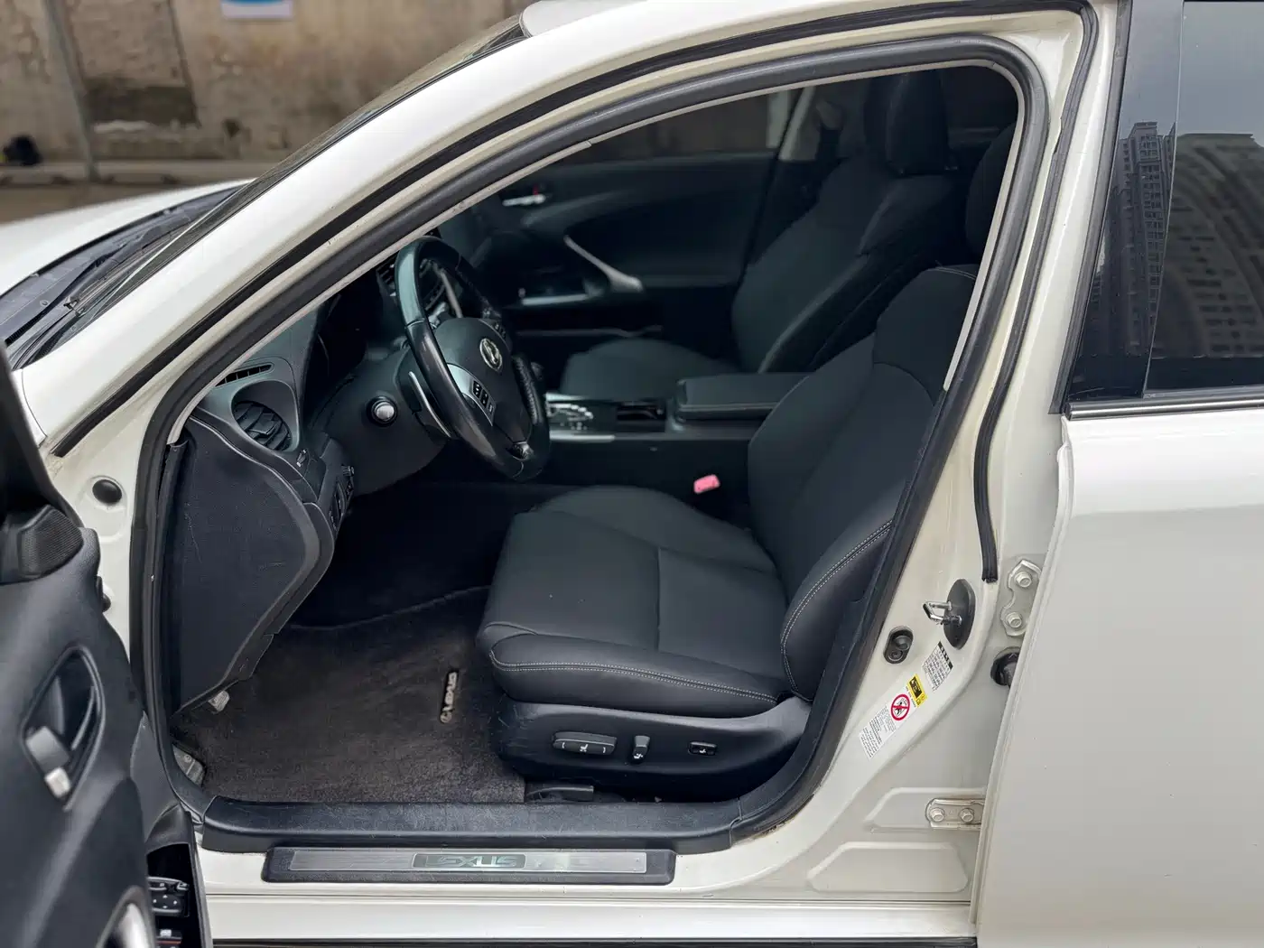Lexus IS 2011 250 Sport фото 3