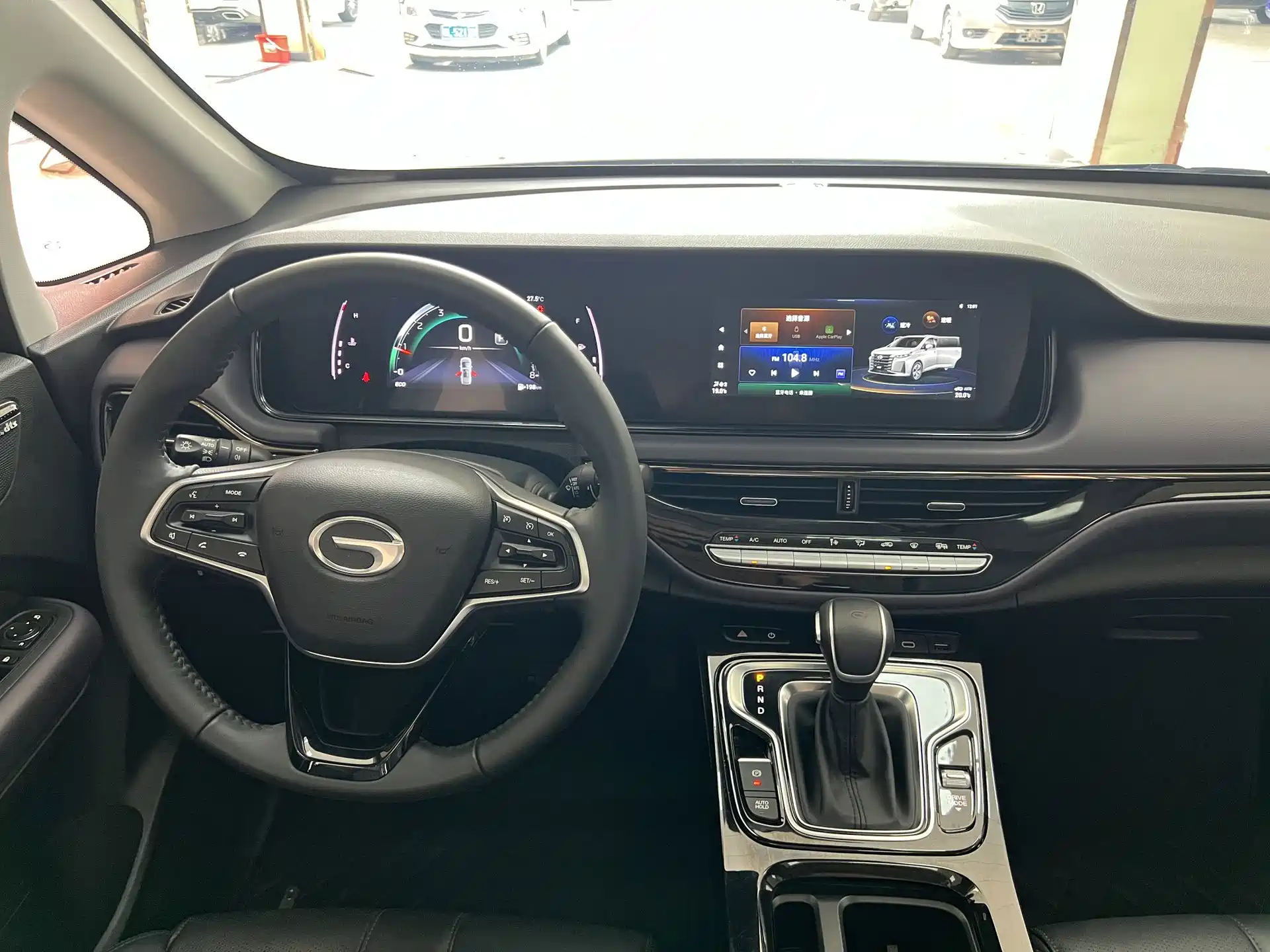 Фото 8 - GAC Trumpchi Trumpchi M6