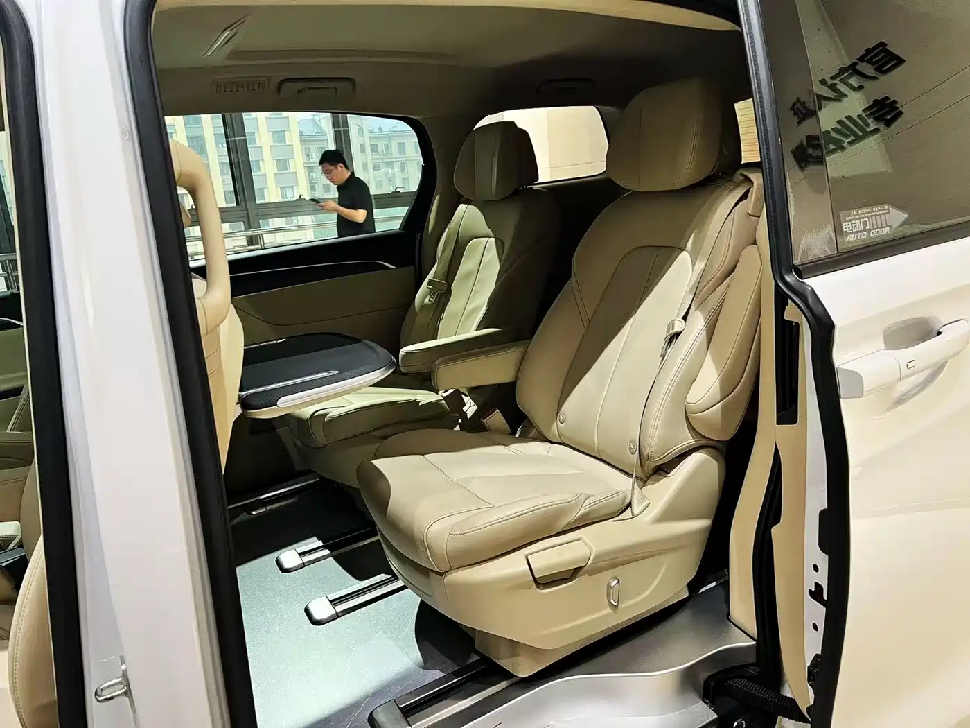 Buick GL8 2022 ES Landmark 653T Premium фото 9