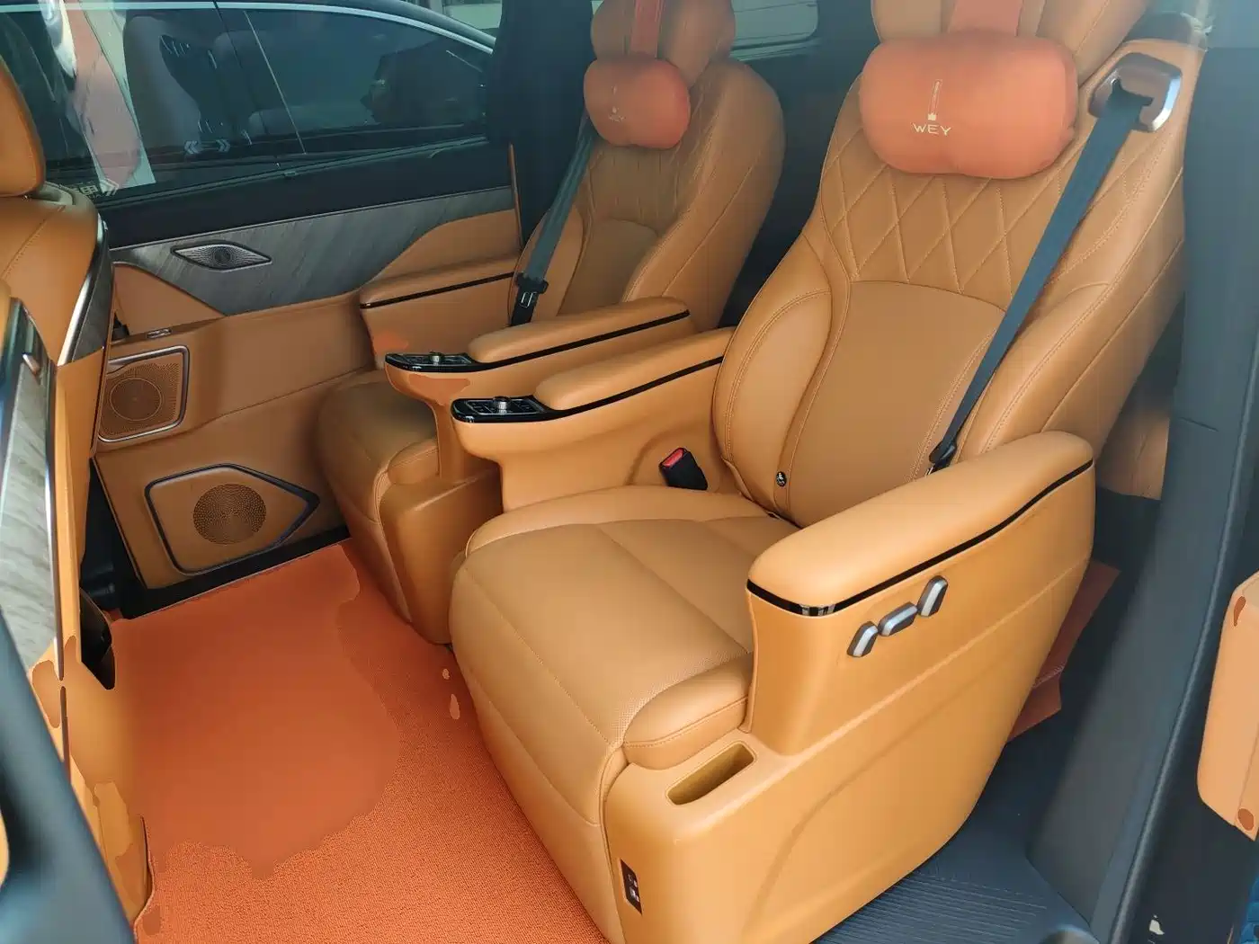 WEY Alpine 2025 2025 AWD Alpine 8