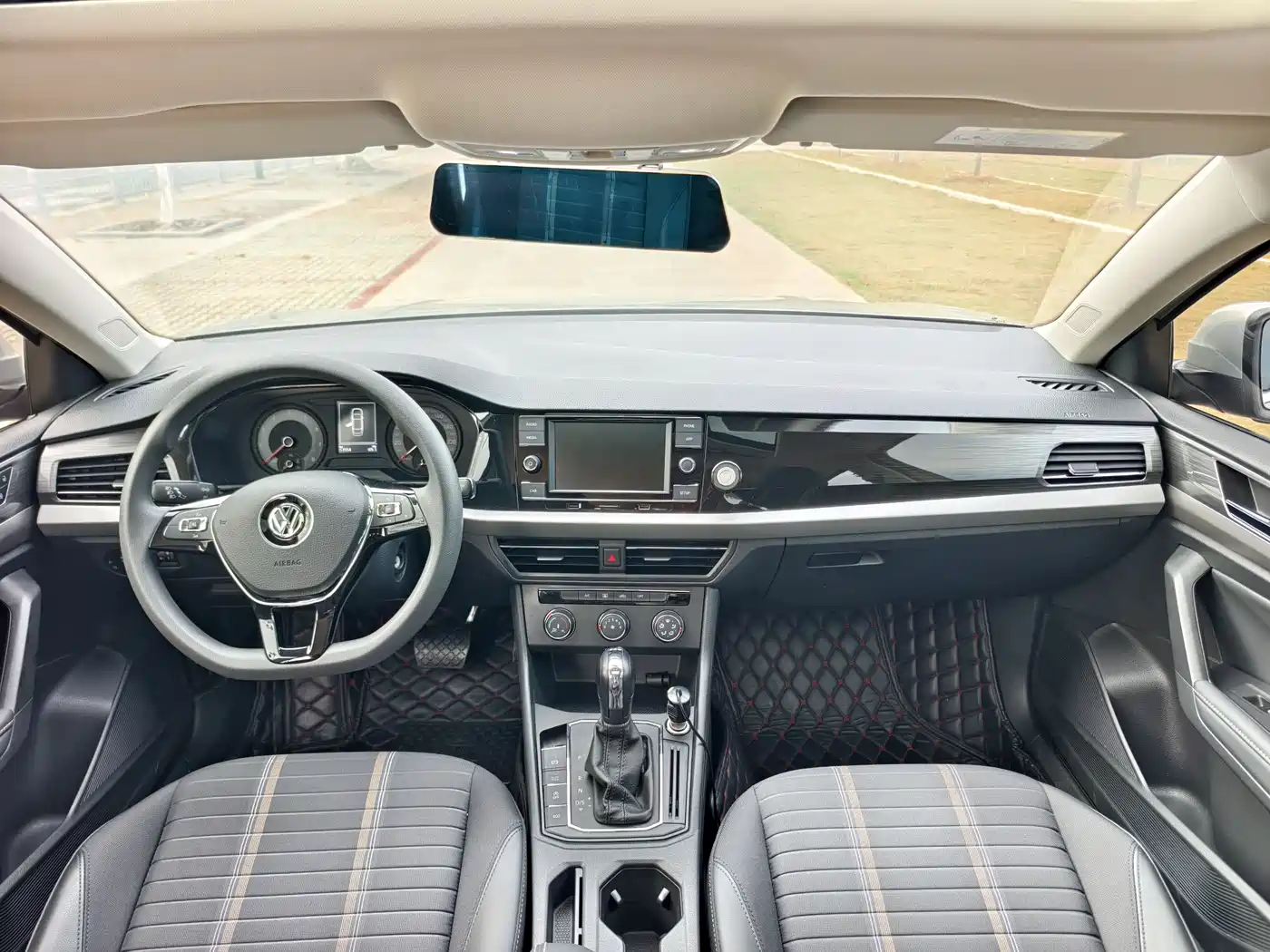 Volkswagen Lavida 2019 280TSI DSG Comfort Edition China VI фото 6