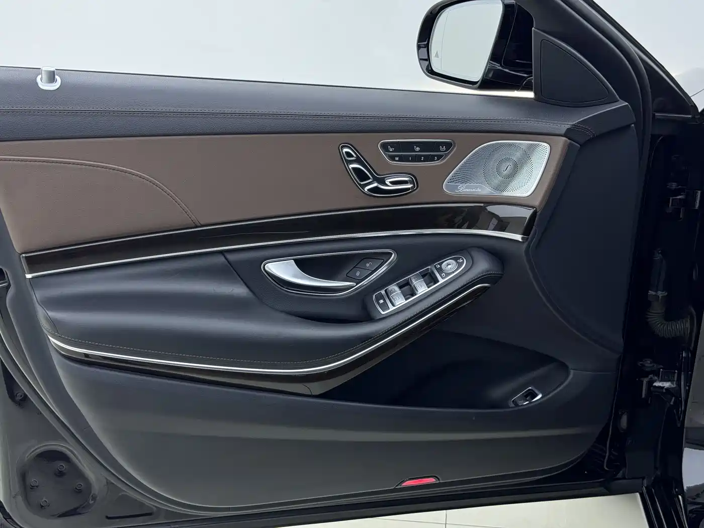 Mercedes-Benz Maybach S-Class 2018 S 560 4MATIC фото 16