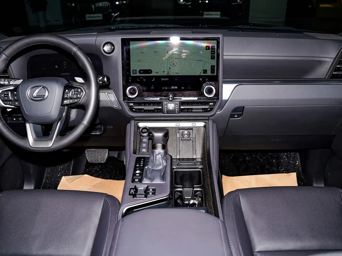 Photo 24 - Lexus GX