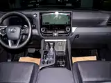 Фото 24 - Lexus GX