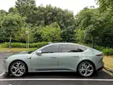 Фото 4 - NIO ET5